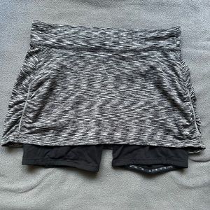 Athleta Black and White Athletic Skort Size Medium